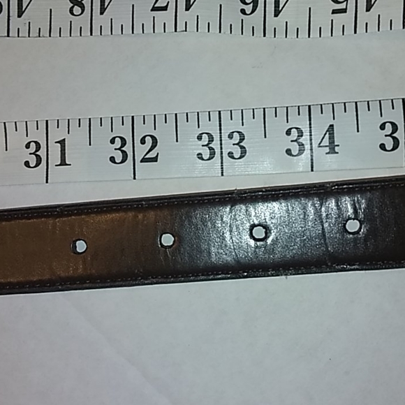 Lady Captiva designer leather belt. - Picture 9 of 10